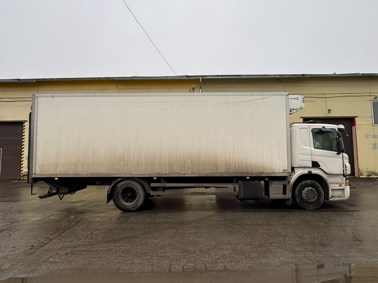 SCANIA P270 - Frigorífico camión: foto 1 SCANIA P270 - Frigorífico camión: foto 1