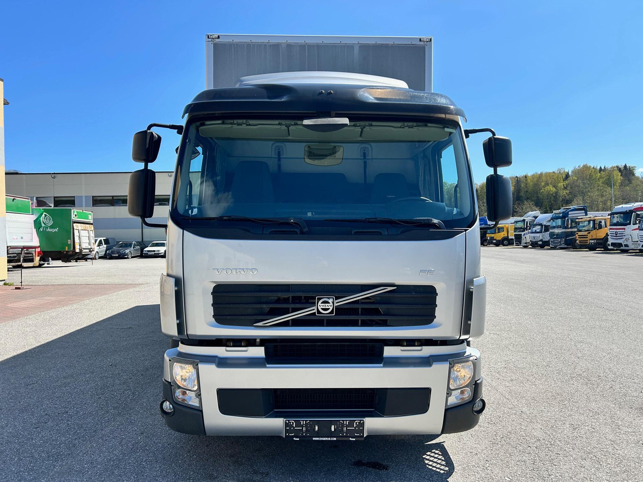VOLVO FE260 - Camión caja cerrada: foto 4 VOLVO FE260 - Camión caja cerrada: foto 4