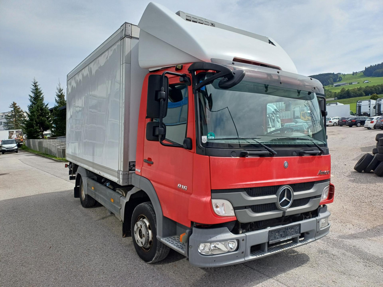 MERCEDES-BENZ 816 Euro5 AHK Luftfeder - Frigorífico camión: foto 1 MERCEDES-BENZ 816 Euro5 AHK Luftfeder - Frigorífico camión: foto 1