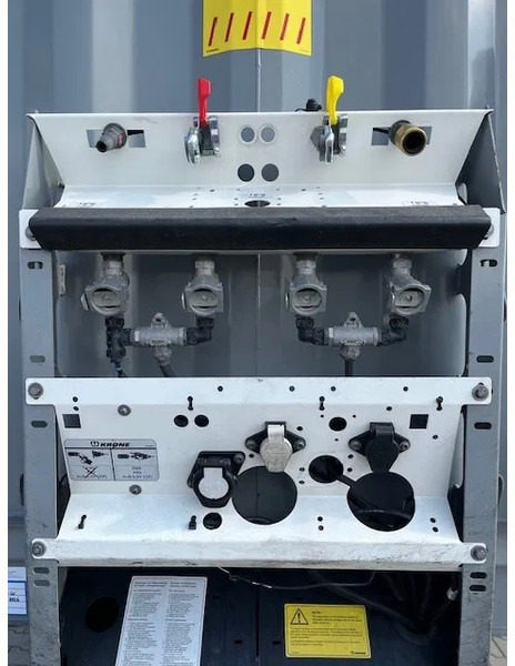 Krone 2018 XL P400 MEGA HUPAC - FERRY SPEC TRAILER WITH RAMPS - Caja cerrada semirremolque: foto 4 Krone 2018 XL P400 MEGA HUPAC - FERRY SPEC TRAILER WITH RAMPS - Caja cerrada semirremolque: foto 4