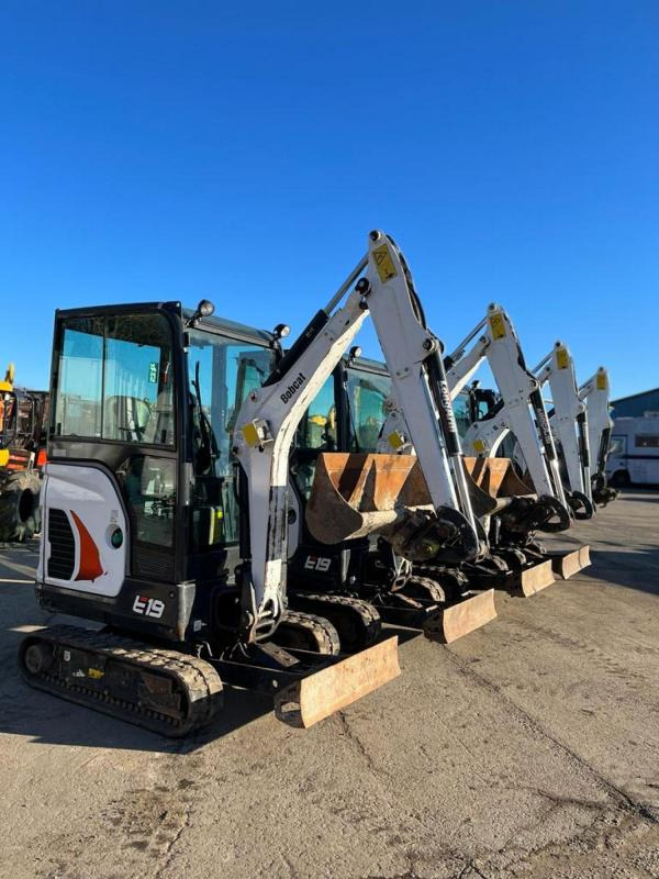 BOBCAT E19 - Miniexcavadora: foto 1 BOBCAT E19 - Miniexcavadora: foto 1