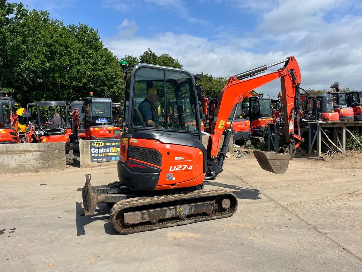 Kubota U27-4 Stock No T323 - Miniexcavadora: foto 2 Kubota U27-4 Stock No T323 - Miniexcavadora: foto 2