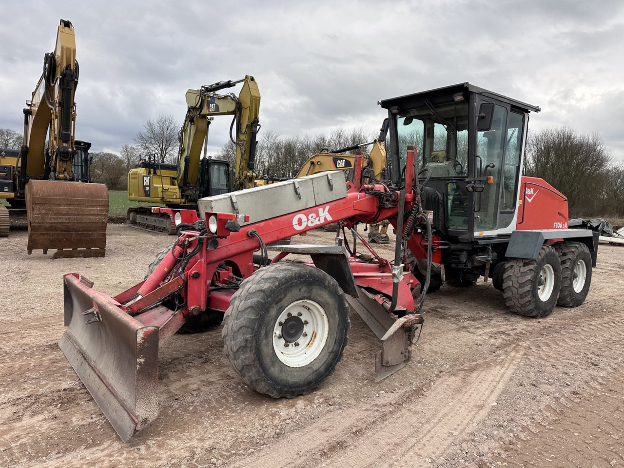 O&K F 106.5 - 6x6 Laser Topcon- Klima Cummins 6 Zyl. - Grader: foto 3 O&K F 106.5 - 6x6 Laser Topcon- Klima Cummins 6 Zyl. - Grader: foto 3