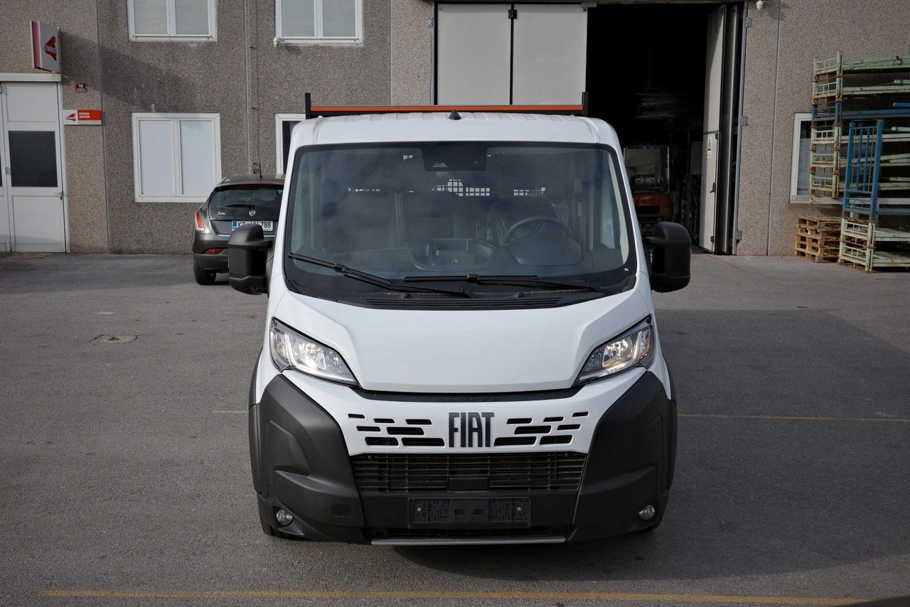 Fiat Ducato 35H Cabinato L4 DoKa 3-Seiten-Kipper 140 - Volquete furgoneta, Furgoneta combi: foto 2 Fiat Ducato 35H Cabinato L4 DoKa 3-Seiten-Kipper 140 - Volquete furgoneta, Furgoneta combi: foto 2