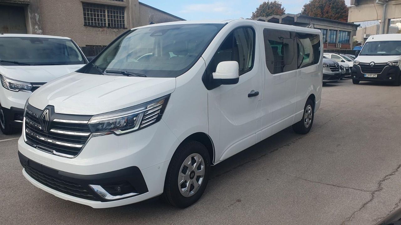 Renault Passenger Grand Intens dCi 150 - Furgoneta de pasajeros: foto 1 Renault Passenger Grand Intens dCi 150 - Furgoneta de pasajeros: foto 1