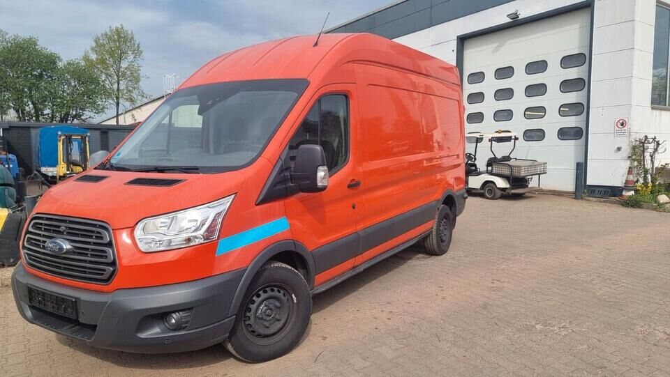 Ford Transit 4x4 L3H3 1. Hand - Furgón: foto 2 Ford Transit 4x4 L3H3 1. Hand - Furgón: foto 2