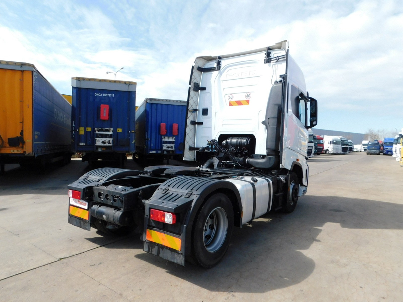 Ford F max 4x2 scab e6 12s2620 - Cabeza tractora: foto 3 Ford F max 4x2 scab e6 12s2620 - Cabeza tractora: foto 3