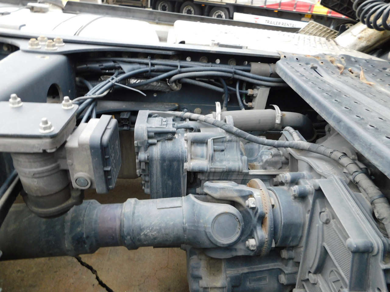 Cabeza tractora Ford F max 4x2 scab e6 12s2620: foto 8