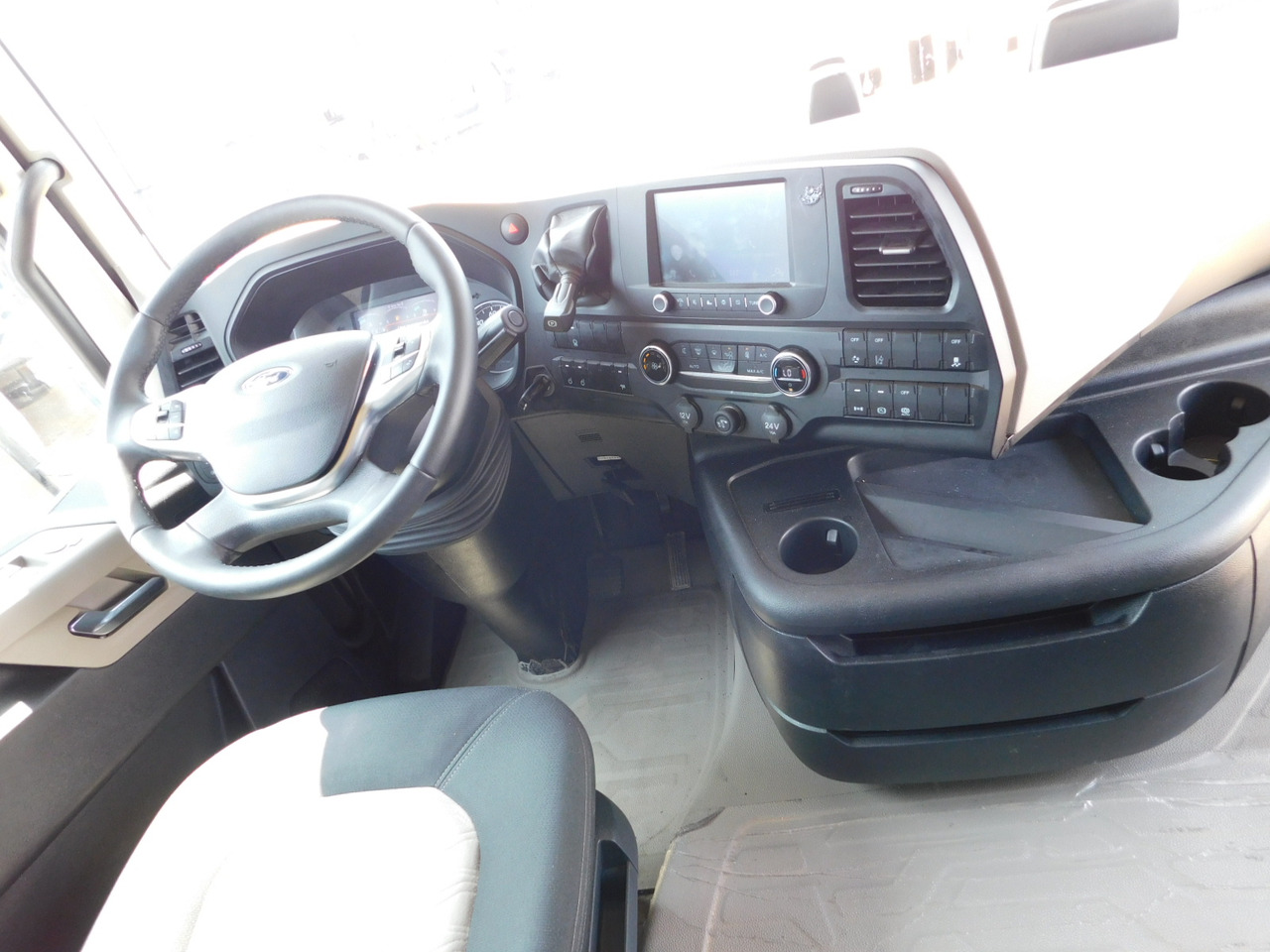 Cabeza tractora Ford F max 4x2 scab e6 12tx2620 ecotorq: foto 6