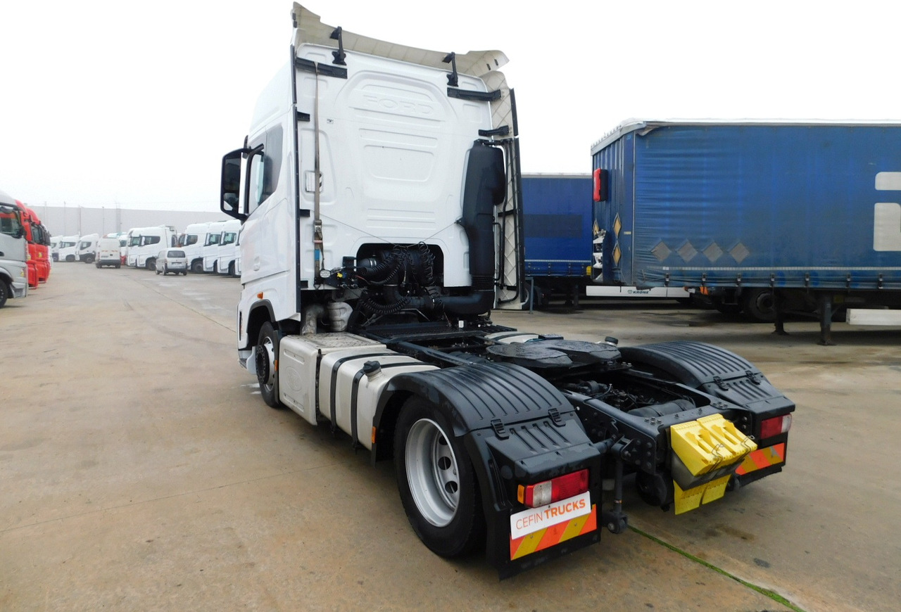 Ford F max ll 4x2 scab e6 12tx2620 - Cabeza tractora: foto 4 Ford F max ll 4x2 scab e6 12tx2620 - Cabeza tractora: foto 4