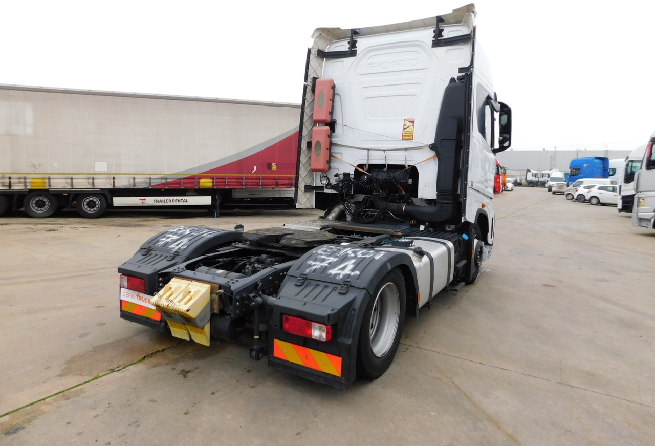 Ford F max ll 4x2 scab e6 12tx2620 - Cabeza tractora: foto 3 Ford F max ll 4x2 scab e6 12tx2620 - Cabeza tractora: foto 3