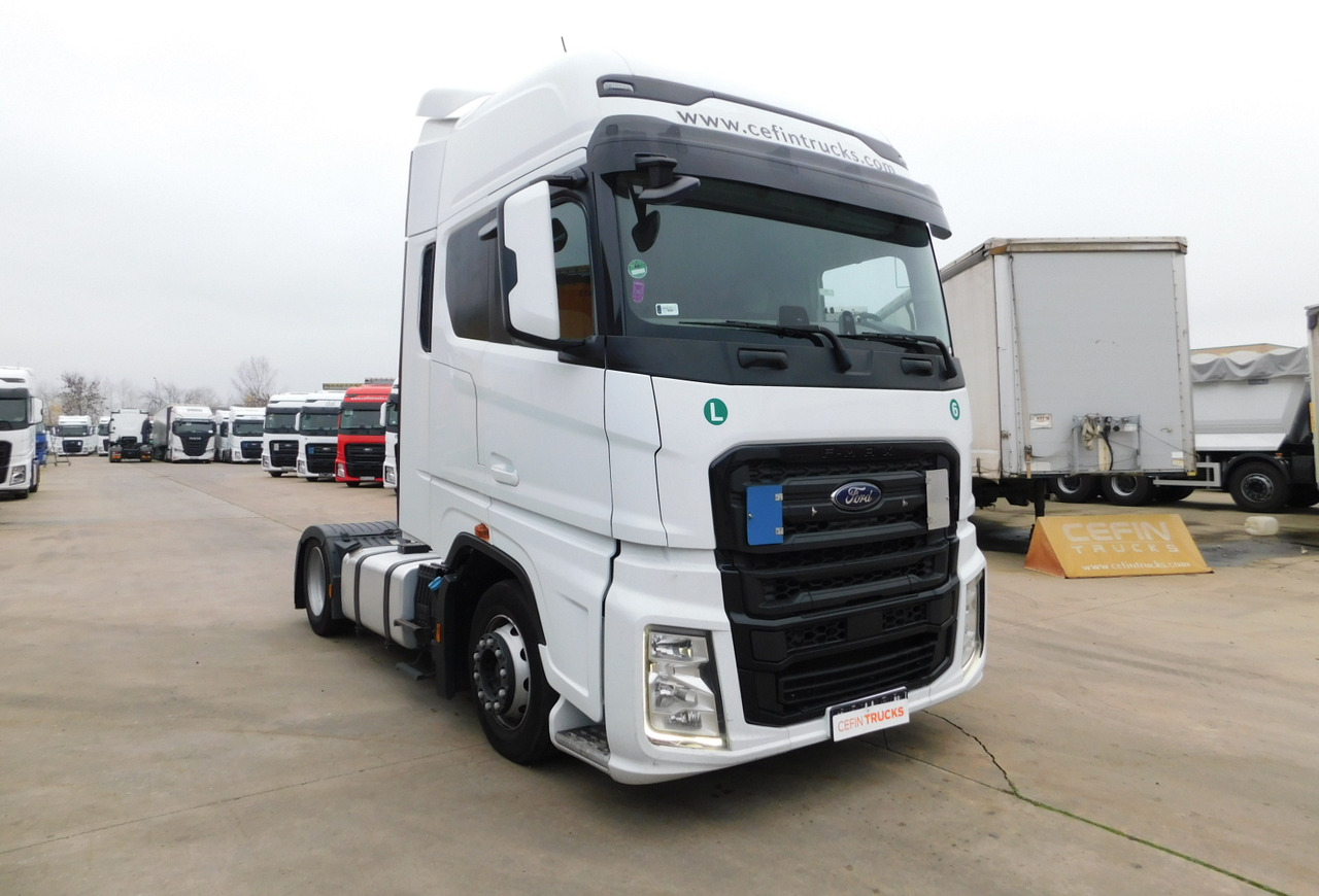 Ford F max ll 4x2 scab e6 12tx2620 - Cabeza tractora: foto 2 Ford F max ll 4x2 scab e6 12tx2620 - Cabeza tractora: foto 2