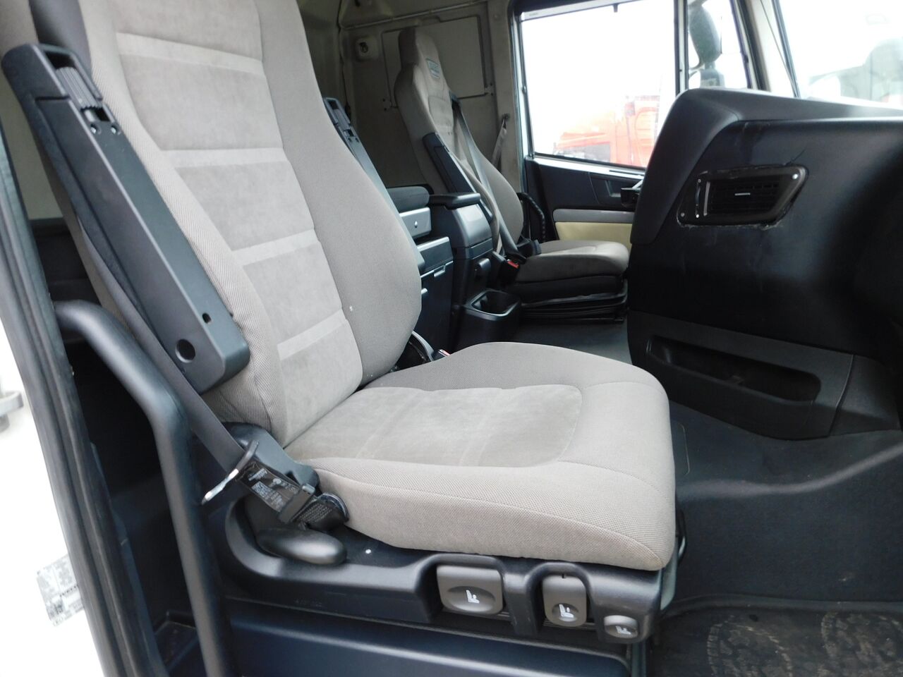 Iveco As440stp - Cabeza tractora: foto 5 Iveco As440stp - Cabeza tractora: foto 5