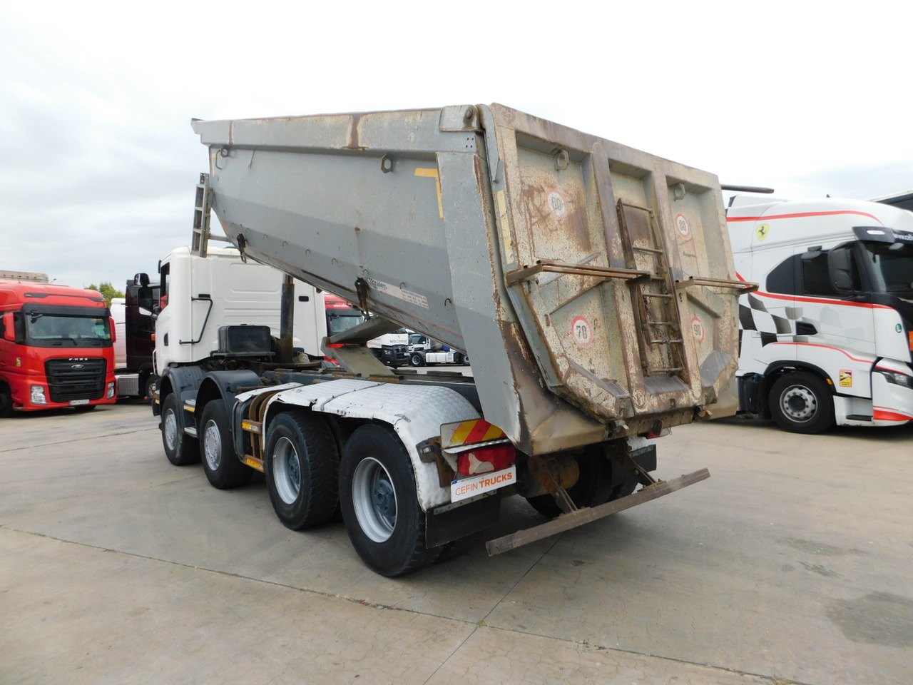 Scania G420 - Volquete camión: foto 4 Scania G420 - Volquete camión: foto 4