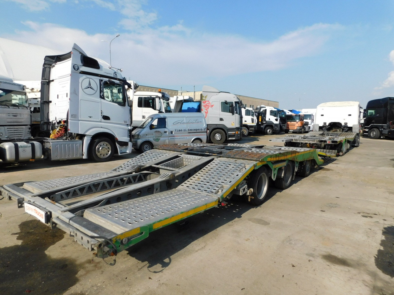 Scania Lb 4x2 - Portavehículos camión: foto 3 Scania Lb 4x2 - Portavehículos camión: foto 3