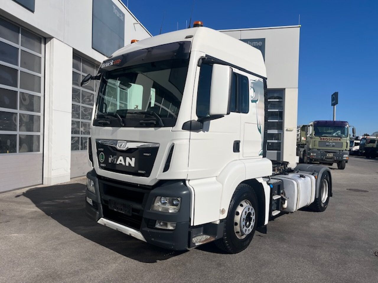 MAN TGS 18.440 4x2 BLS Kipphydraulik Euro6 Retarder - Cabeza tractora: foto 1 MAN TGS 18.440 4x2 BLS Kipphydraulik Euro6 Retarder - Cabeza tractora: foto 1