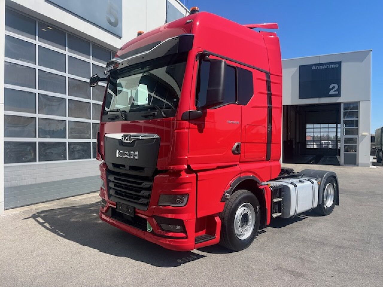 MAN TGX 18.510 4x2 BL SA Vollgarantie bis 09.2026 ZV - Cabeza tractora: foto 1 MAN TGX 18.510 4x2 BL SA Vollgarantie bis 09.2026 ZV - Cabeza tractora: foto 1