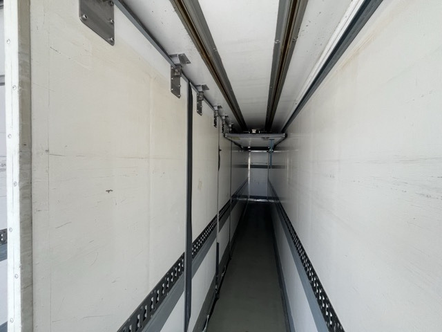 MAN TGS 26.460 6x2-4 Euro6 Klima Navi Luftfeder - Frigorífico camión: foto 2 MAN TGS 26.460 6x2-4 Euro6 Klima Navi Luftfeder - Frigorífico camión: foto 2