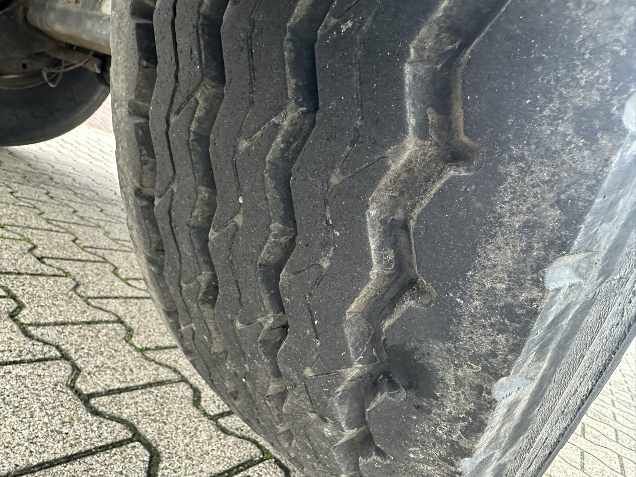 2-Achs Pritschenanhänger 2-Achs Pritschenanhänger - Remolque plataforma/ Caja abierta: foto 5 2-Achs Pritschenanhänger 2-Achs Pritschenanhänger - Remolque plataforma/ Caja abierta: foto 5