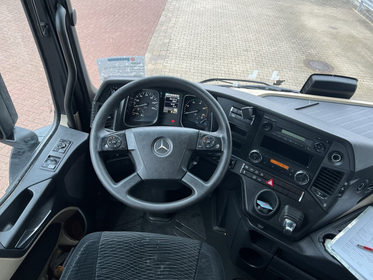 Mercedes-Benz Actros 1842 LS 4x2 Actros 1842 LS 4x2, 6x VORHANDEN - Cabeza tractora: foto 5 Mercedes-Benz Actros 1842 LS 4x2 Actros 1842 LS 4x2, 6x VORHANDEN - Cabeza tractora: foto 5