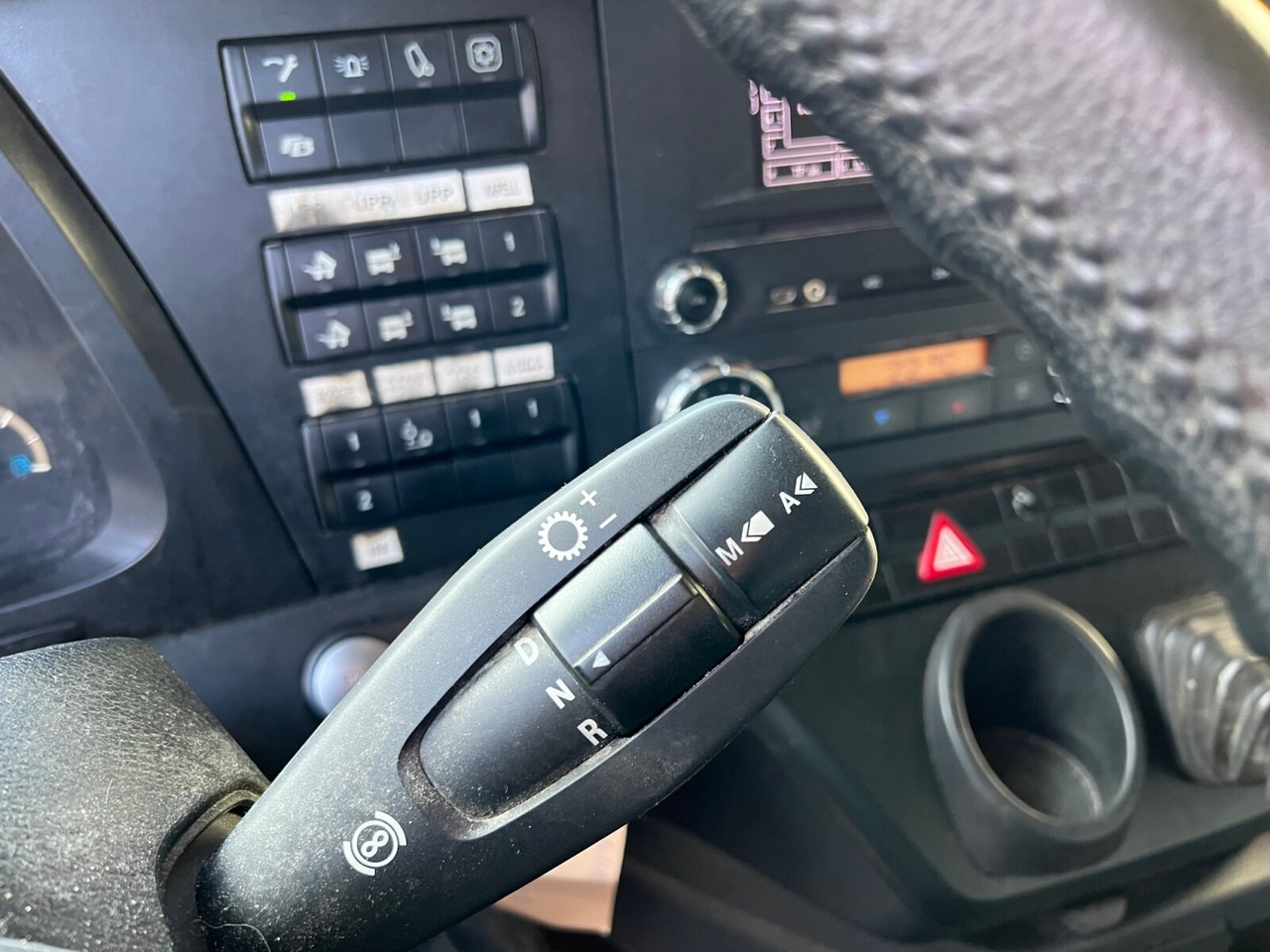 Cabeza tractora Mercedes-Benz Arocs 3351 LS 6x4 Arocs 3351 LS 6x4, StreamSpace, Bi-Xenon, Hydraulik: foto 5 Cabeza tractora Mercedes-Benz Arocs 3351 LS 6x4 Arocs 3351 LS 6x4, StreamSpace, Bi-Xenon, Hydraulik: foto 5