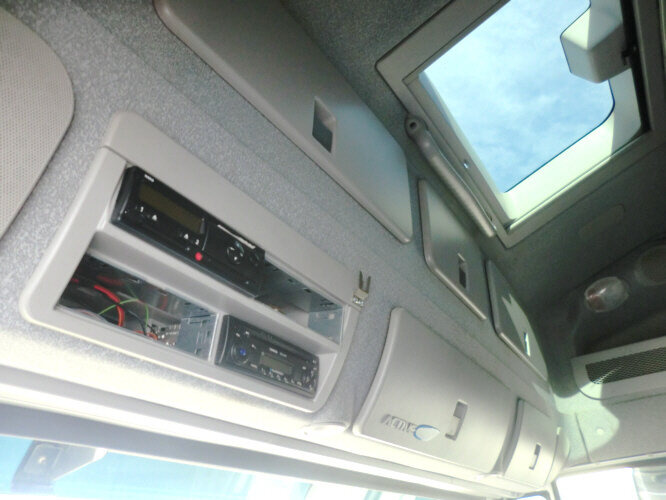 Cabeza tractora Stralis 440S45T/P 4x2 Stralis 440S45T/P 4x2: foto 9