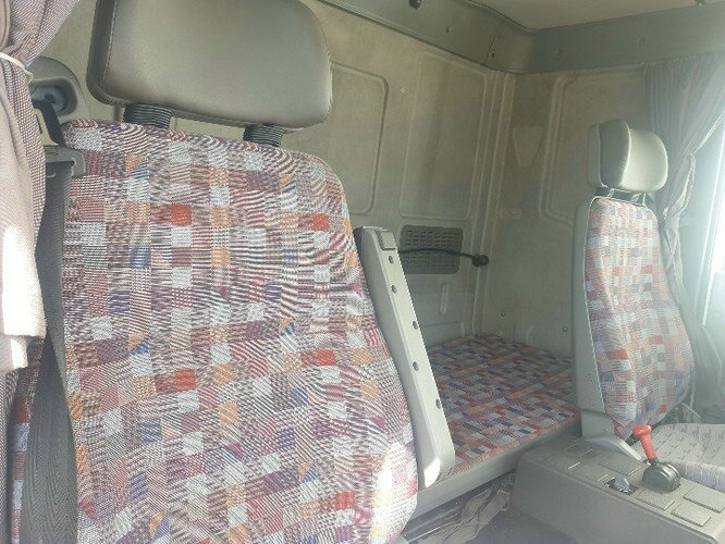 Camión caja cerrada Euro Cargo ML 75E14 4x2 Euro Cargo ML 75E14 4x2 Getränkewagen, 6-Zylinder-Motor: foto 12