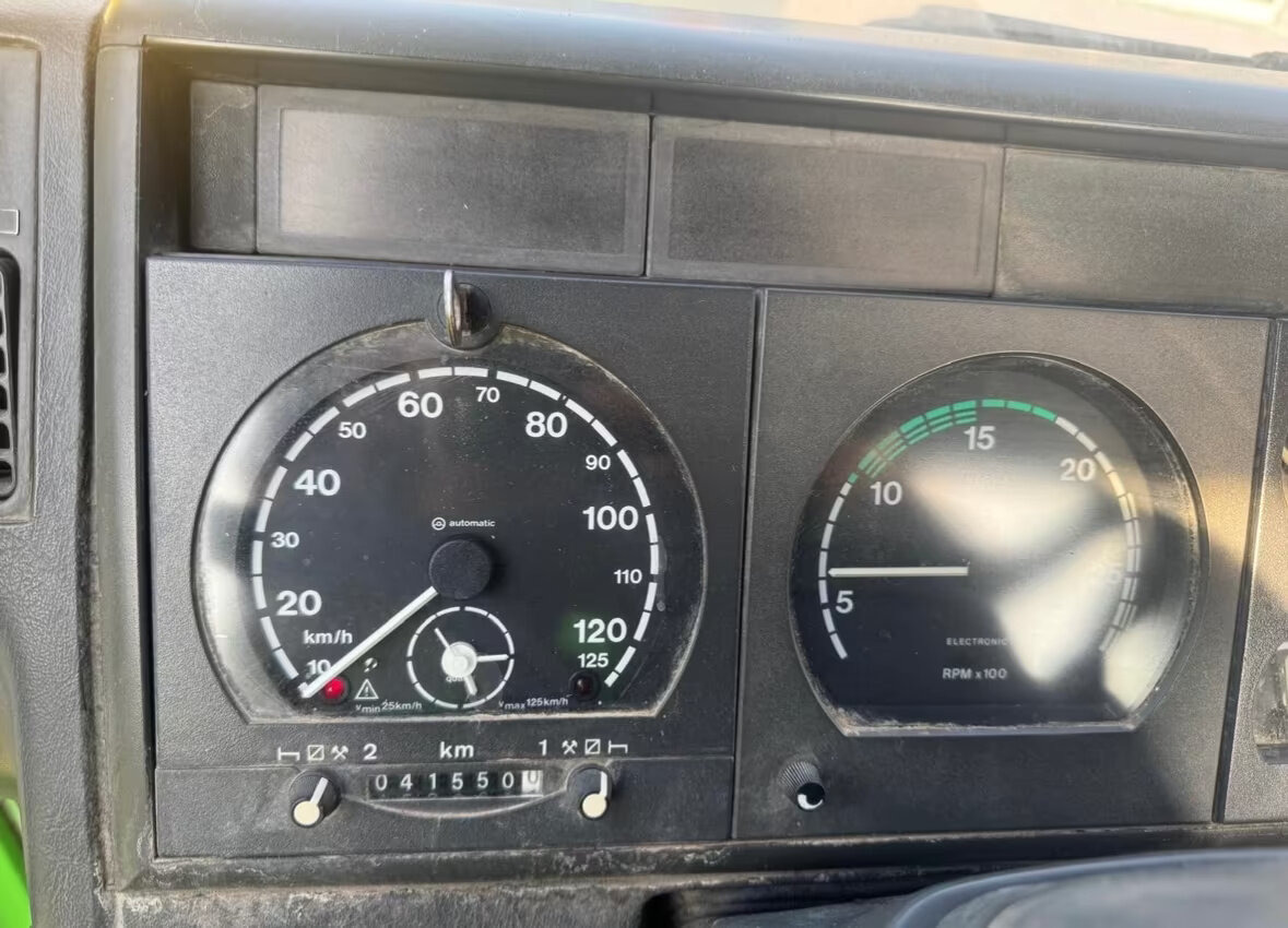 Euro Tech 410EH42 8x8 Euro Tech 410EH42 8x8, Abrollkipper - Multibasculante camión: foto 2 Euro Tech 410EH42 8x8 Euro Tech 410EH42 8x8, Abrollkipper - Multibasculante camión: foto 2