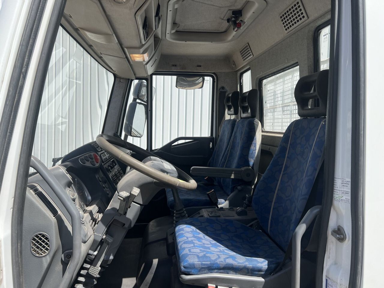 EuroCargo ML80E18K 4x2 EuroCargo ML80E18K 4x2 - Volquete camión: foto 4 EuroCargo ML80E18K 4x2 EuroCargo ML80E18K 4x2 - Volquete camión: foto 4