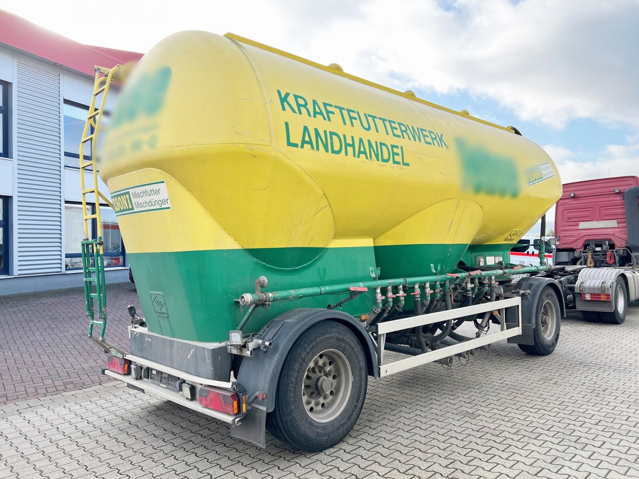 Leasing financiero de Feldbinder EUT 31.2 Silo-Anhänger EUT 31.2 Silo-Anhänger, ca. 31m³, 4x Domdeckel leasing Feldbinder EUT 31.2 Silo-Anhänger EUT 31.2 Silo-Anhänger, ca. 31m³, 4x Domdeckel: foto 11