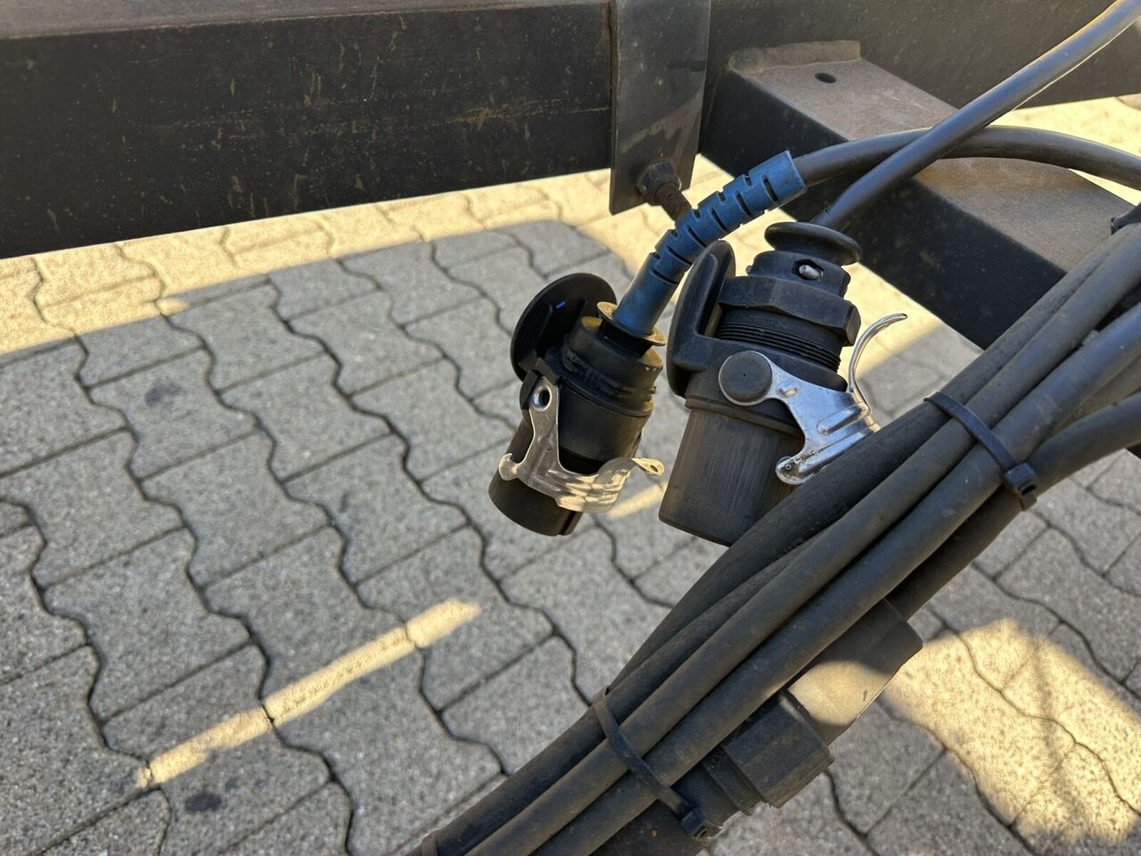 HSA 20.70 HSA 20.70 Schlittenabroller - Remolque multilift/ Portacontenedores de cadenas: foto 3 HSA 20.70 HSA 20.70 Schlittenabroller - Remolque multilift/ Portacontenedores de cadenas: foto 3