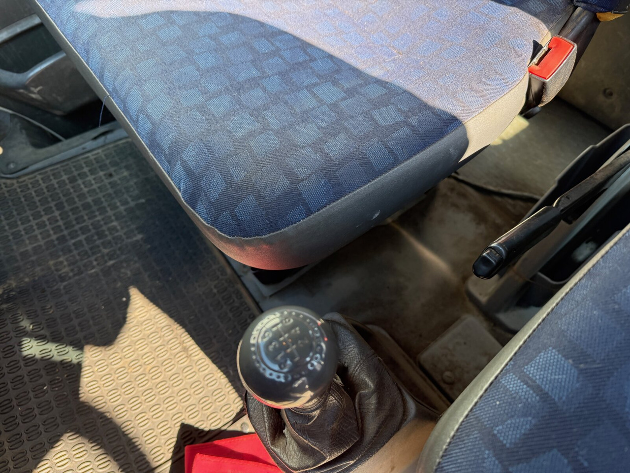 Iveco Daily 65C15D 4x2 Doka Daily 65C15D 4x2 Doka, Grüne Plakette, City-Abroller - Multibasculante camión: foto 4 Iveco Daily 65C15D 4x2 Doka Daily 65C15D 4x2 Doka, Grüne Plakette, City-Abroller - Multibasculante camión: foto 4