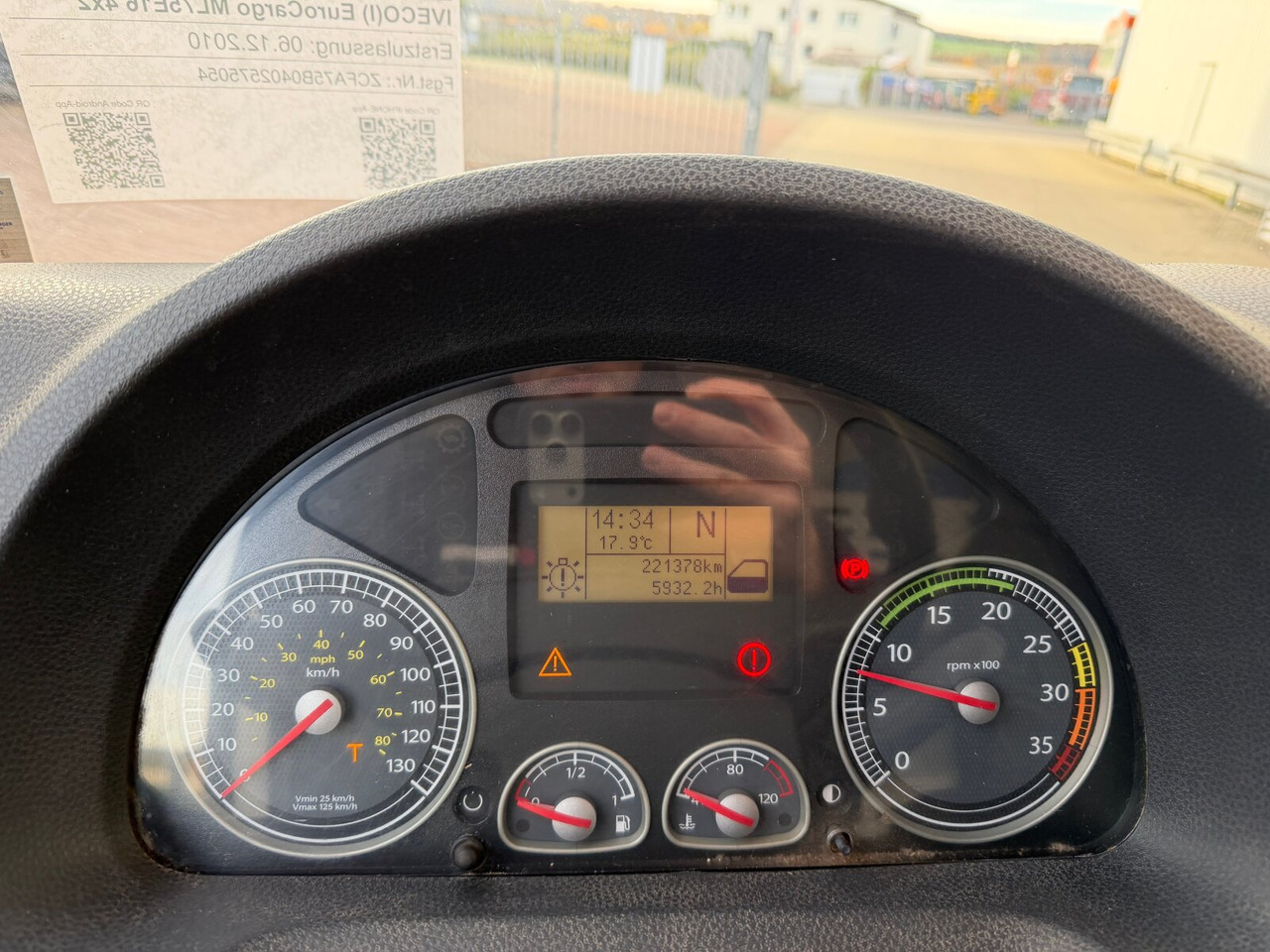 Iveco EuroCargo ML75E16 4x2 EuroCargo ML75E16 4x2, City-Abroller - Multibasculante camión: foto 2 Iveco EuroCargo ML75E16 4x2 EuroCargo ML75E16 4x2, City-Abroller - Multibasculante camión: foto 2