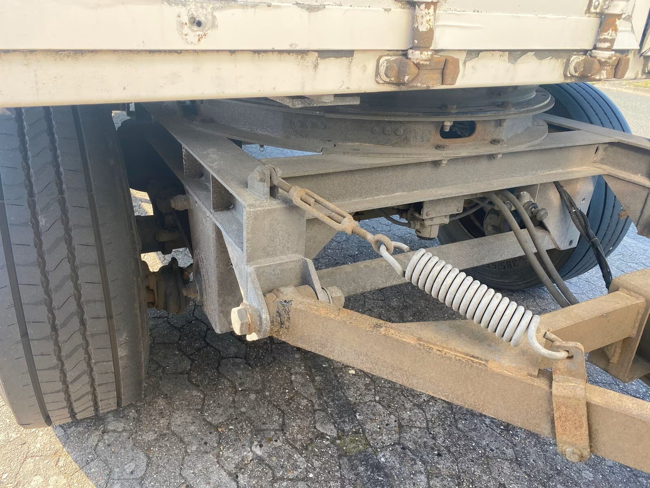 Kofferanhänger mit LBW Kofferanhänger mit LBW, Durchladesystem - Caja cerrada remolque: foto 5 Kofferanhänger mit LBW Kofferanhänger mit LBW, Durchladesystem - Caja cerrada remolque: foto 5