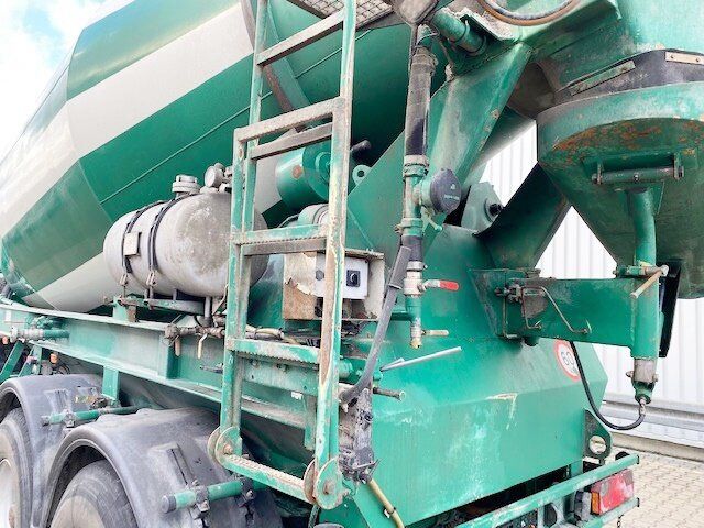 Semirremolque hormigonera LIEBHERR Betonmischer ca. 10m³ LIEBHERR Betonmischer ca. 10m³, 6x Vorhanden!: foto 8 Semirremolque hormigonera LIEBHERR Betonmischer ca. 10m³ LIEBHERR Betonmischer ca. 10m³, 6x Vorhanden!: foto 8