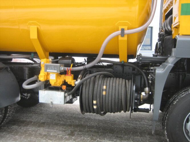 Cisterna camión MAN TGA 26.430 6x6: foto 7 Cisterna camión MAN TGA 26.430 6x6: foto 7