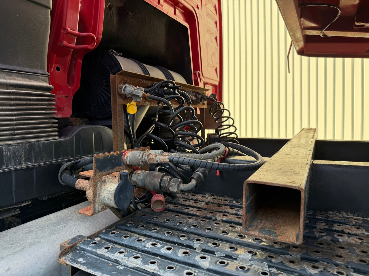 MAN TGA 26.480 6X6H BL TGA 26.480 6X6H BL, HydroDrive, Intarder, Wechselsystem (Sattelplatte) - Volquete camión: foto 3 MAN TGA 26.480 6X6H BL TGA 26.480 6X6H BL, HydroDrive, Intarder, Wechselsystem (Sattelplatte) - Volquete camión: foto 3