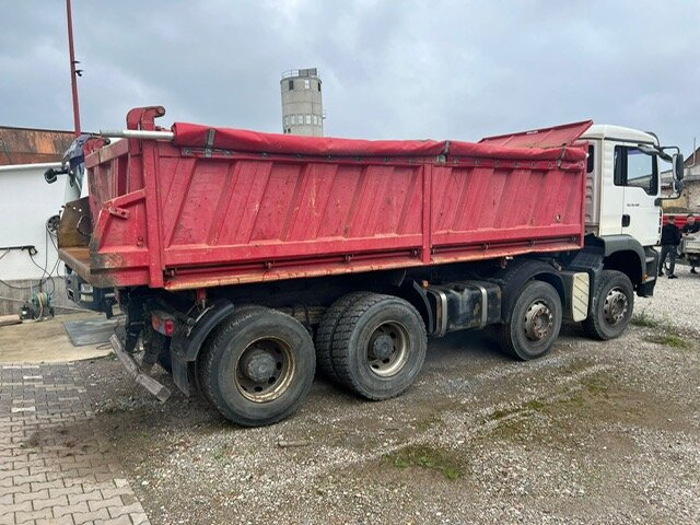 MAN TGA 35.400 8x4 BB TGA 35.400 8x4 BB - Volquete camión: foto 5 MAN TGA 35.400 8x4 BB TGA 35.400 8x4 BB - Volquete camión: foto 5