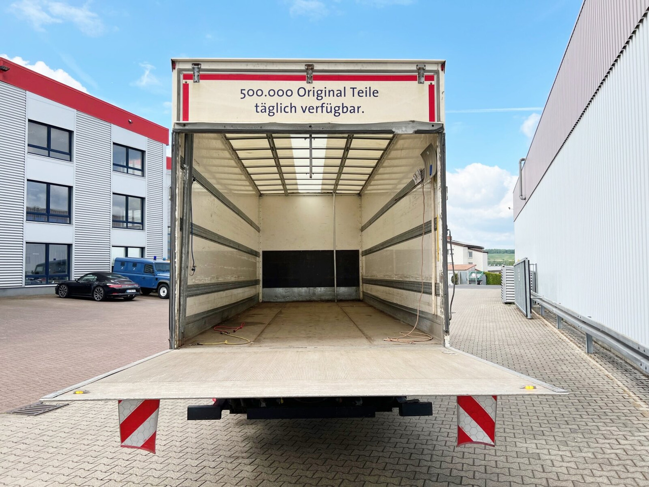 Camión caja cerrada MAN TGL 12.220 4X2 BL TGL 12.220 4X2 BL mit MBB LBW 1500K: foto 12 Camión caja cerrada MAN TGL 12.220 4X2 BL TGL 12.220 4X2 BL mit MBB LBW 1500K: foto 12