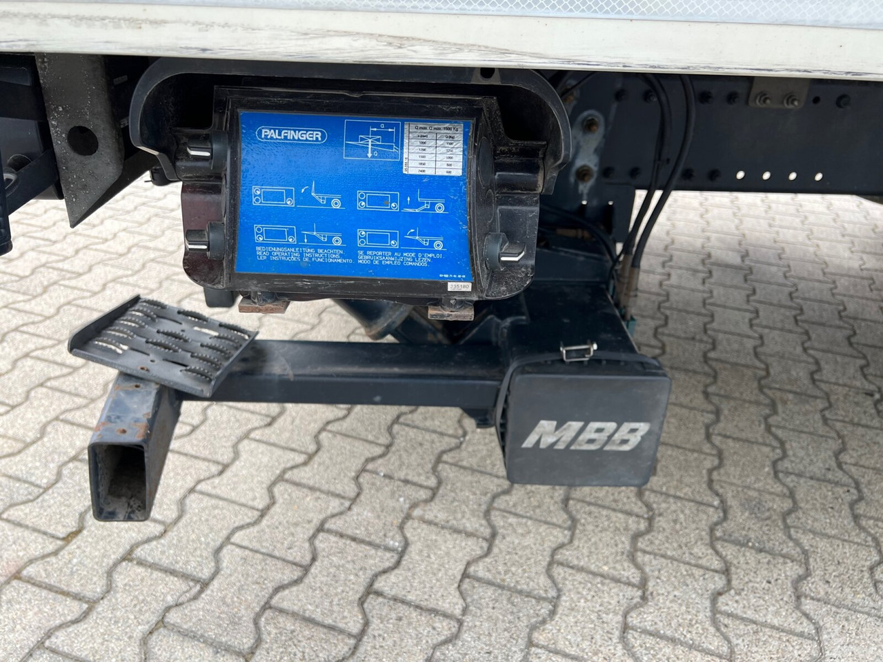 Camión caja cerrada MAN TGL 12.220 4X2 BL TGL 12.220 4X2 BL mit MBB LBW 1500K: foto 10 Camión caja cerrada MAN TGL 12.220 4X2 BL TGL 12.220 4X2 BL mit MBB LBW 1500K: foto 10