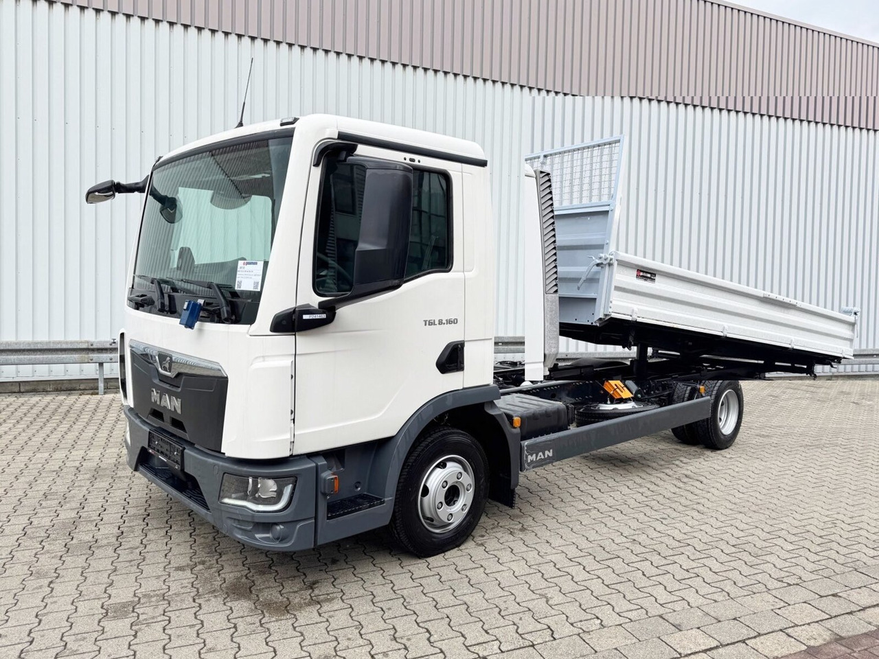 MAN TGL 8.160 4x2 BL CH TGL 8.160 4x2 BL CH - Volquete camión: foto 1 MAN TGL 8.160 4x2 BL CH TGL 8.160 4x2 BL CH - Volquete camión: foto 1