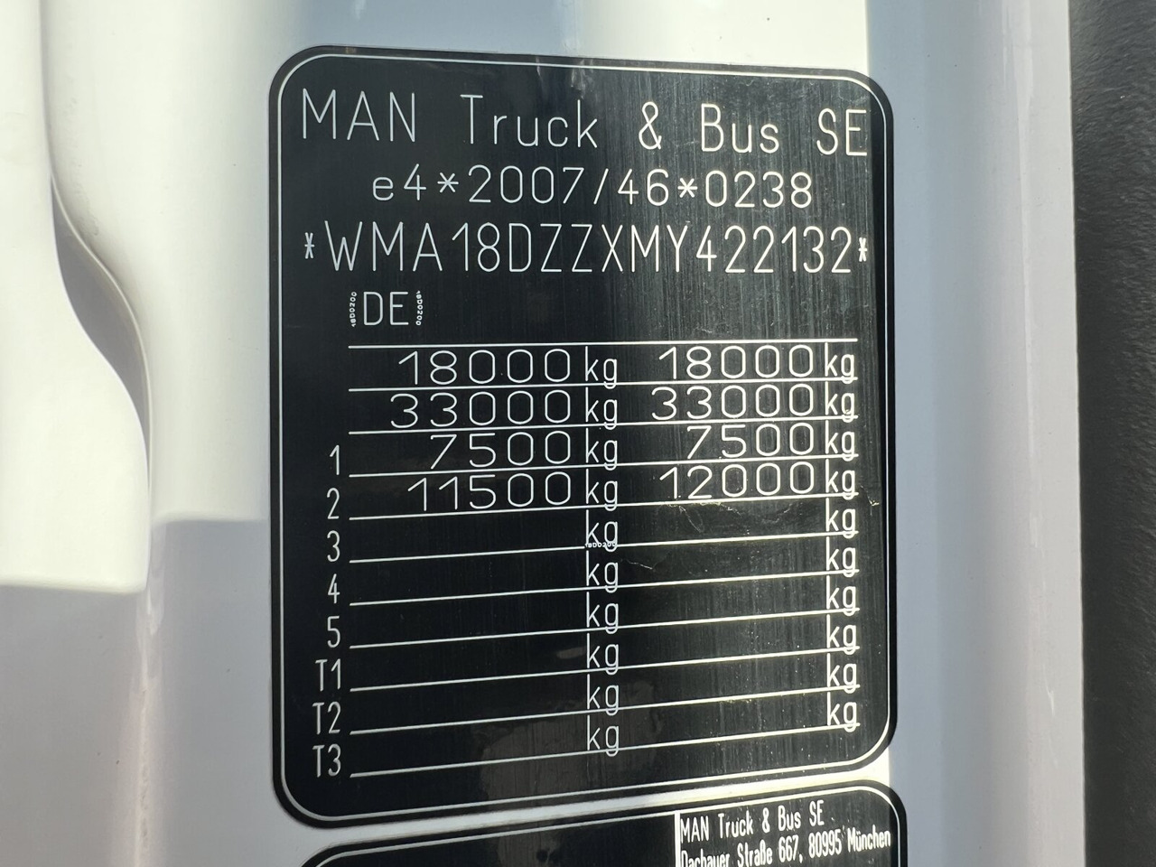 MAN TGM 18.320 4x2 BL TGM 18.320 4x2 BL, Hiab Tele-Absetzanlage, Funk - Portacontenedor de cadenas camión: foto 3 MAN TGM 18.320 4x2 BL TGM 18.320 4x2 BL, Hiab Tele-Absetzanlage, Funk - Portacontenedor de cadenas camión: foto 3