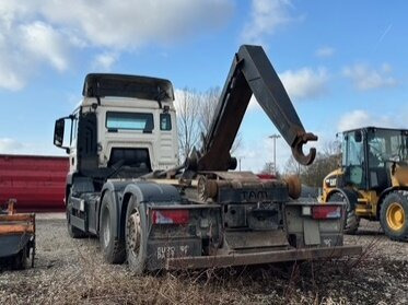 MAN TGS 26.440 6x2-4 BL TGS 26.440 6x2-4 BL - Multibasculante camión: foto 2 MAN TGS 26.440 6x2-4 BL TGS 26.440 6x2-4 BL - Multibasculante camión: foto 2