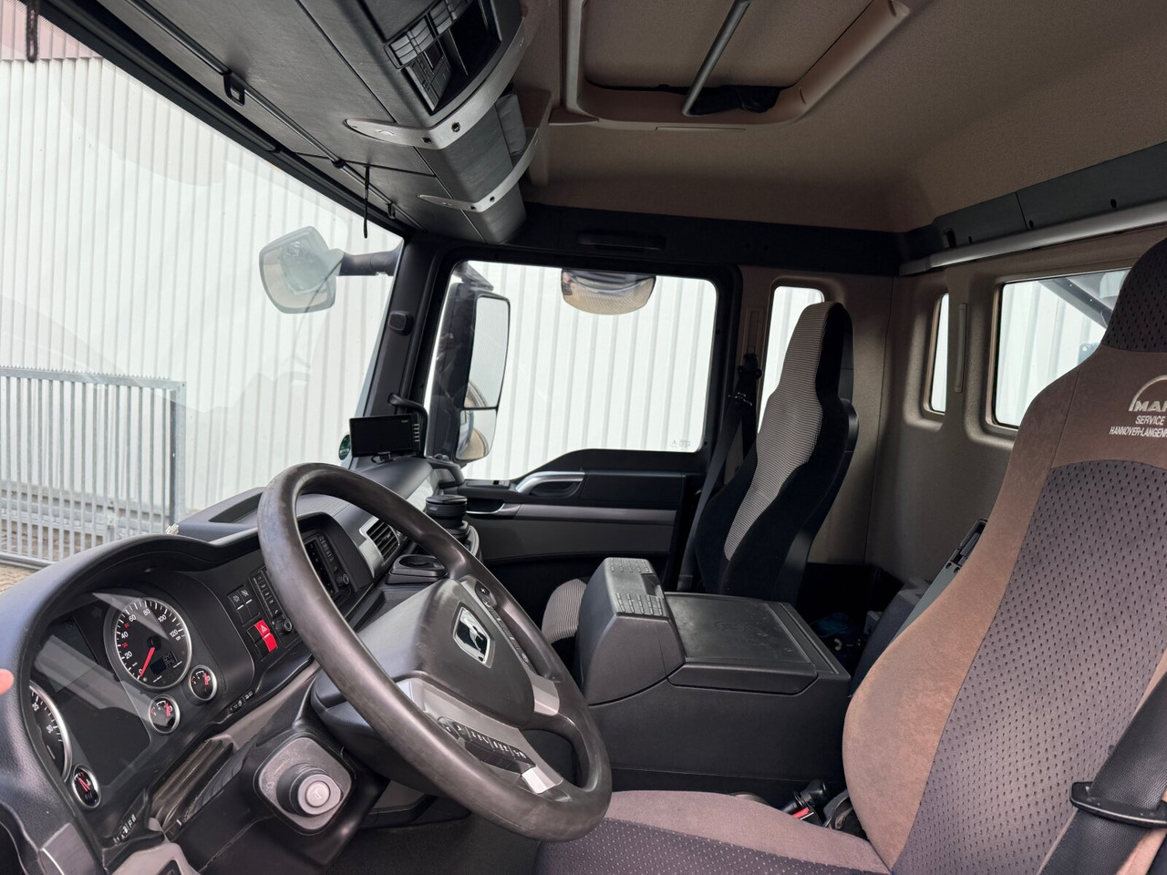 MAN TGS 26.460 6x4 BL TGS 26.460 6x4 BL, Alu-Bordwände - Volquete camión: foto 3 MAN TGS 26.460 6x4 BL TGS 26.460 6x4 BL, Alu-Bordwände - Volquete camión: foto 3