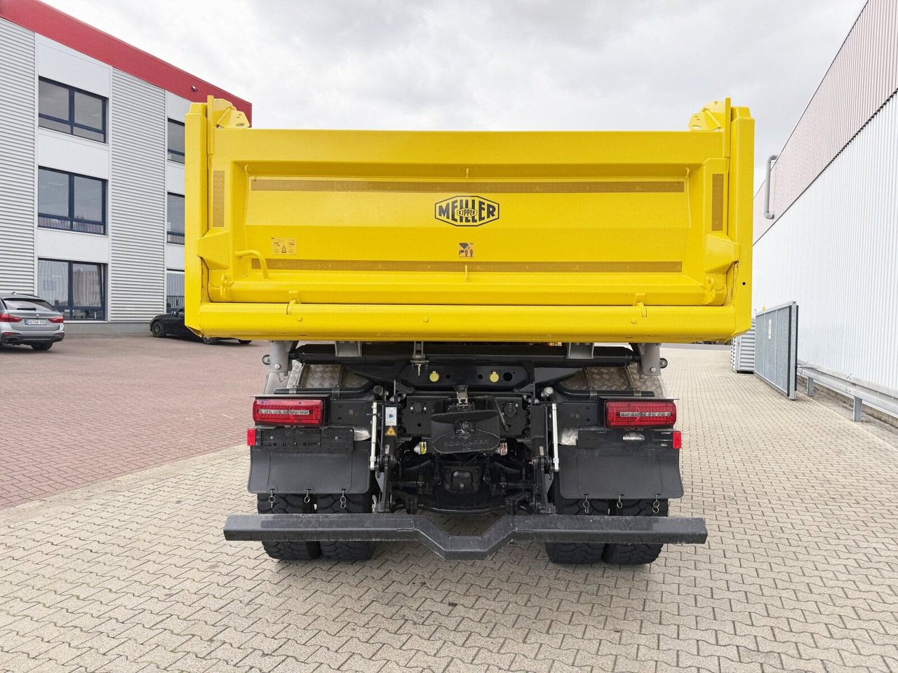 Leasing financiero de MAN TGS 26.470 6x6 BB TGS 26.470 6x6 BB, Hohe Bauart, Navi, Motorabtrieb, Bordmatik leasing MAN TGS 26.470 6x6 BB TGS 26.470 6x6 BB, Hohe Bauart, Navi, Motorabtrieb, Bordmatik: foto 13 Leasing financiero de MAN TGS 26.470 6x6 BB TGS 26.470 6x6 BB, Hohe Bauart, Navi, Motorabtrieb, Bordmatik leasing MAN TGS 26.470 6x6 BB TGS 26.470 6x6 BB, Hohe Bauart, Navi, Motorabtrieb, Bordmatik: foto 13