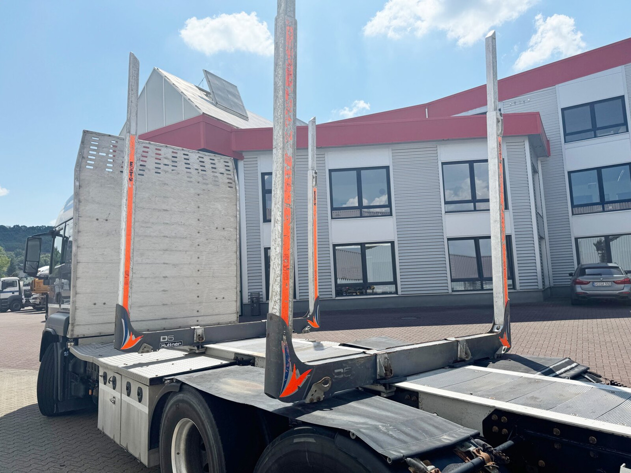 MAN TGS 26.500 6X4H-4 BL TGS 26.500 6X4H-4 BL, PriTarder, HydroDrive, Lenk-/Lift, Heckkran Epsilon M130Z83 - Camión forestal, Camión grúa: foto 2 MAN TGS 26.500 6X4H-4 BL TGS 26.500 6X4H-4 BL, PriTarder, HydroDrive, Lenk-/Lift, Heckkran Epsilon M130Z83 - Camión forestal, Camión grúa: foto 2