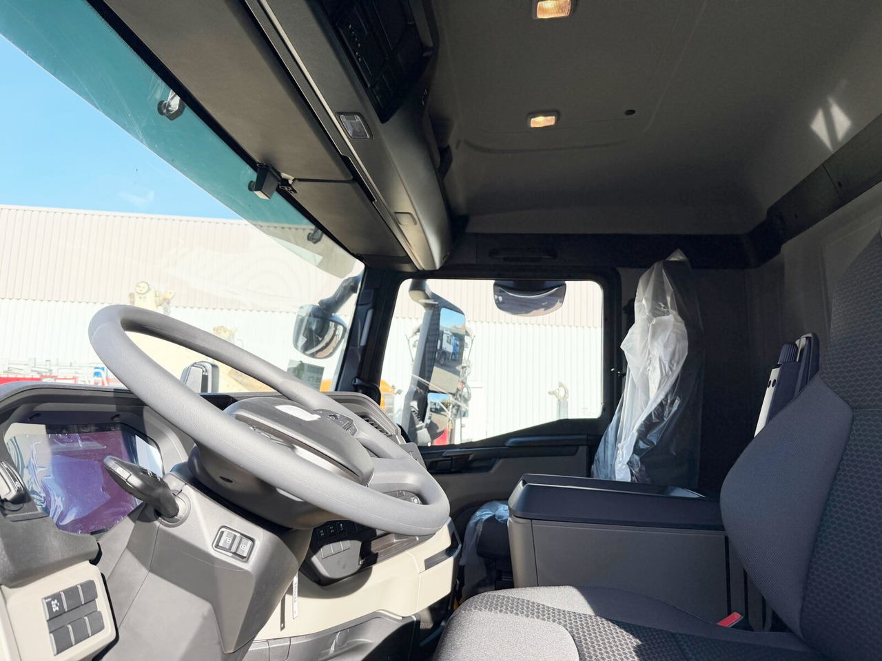 MAN TGS 33.480 6x4 BL CH TGS 33.480 6x4 BL CH - Multibasculante camión: foto 3 MAN TGS 33.480 6x4 BL CH TGS 33.480 6x4 BL CH - Multibasculante camión: foto 3