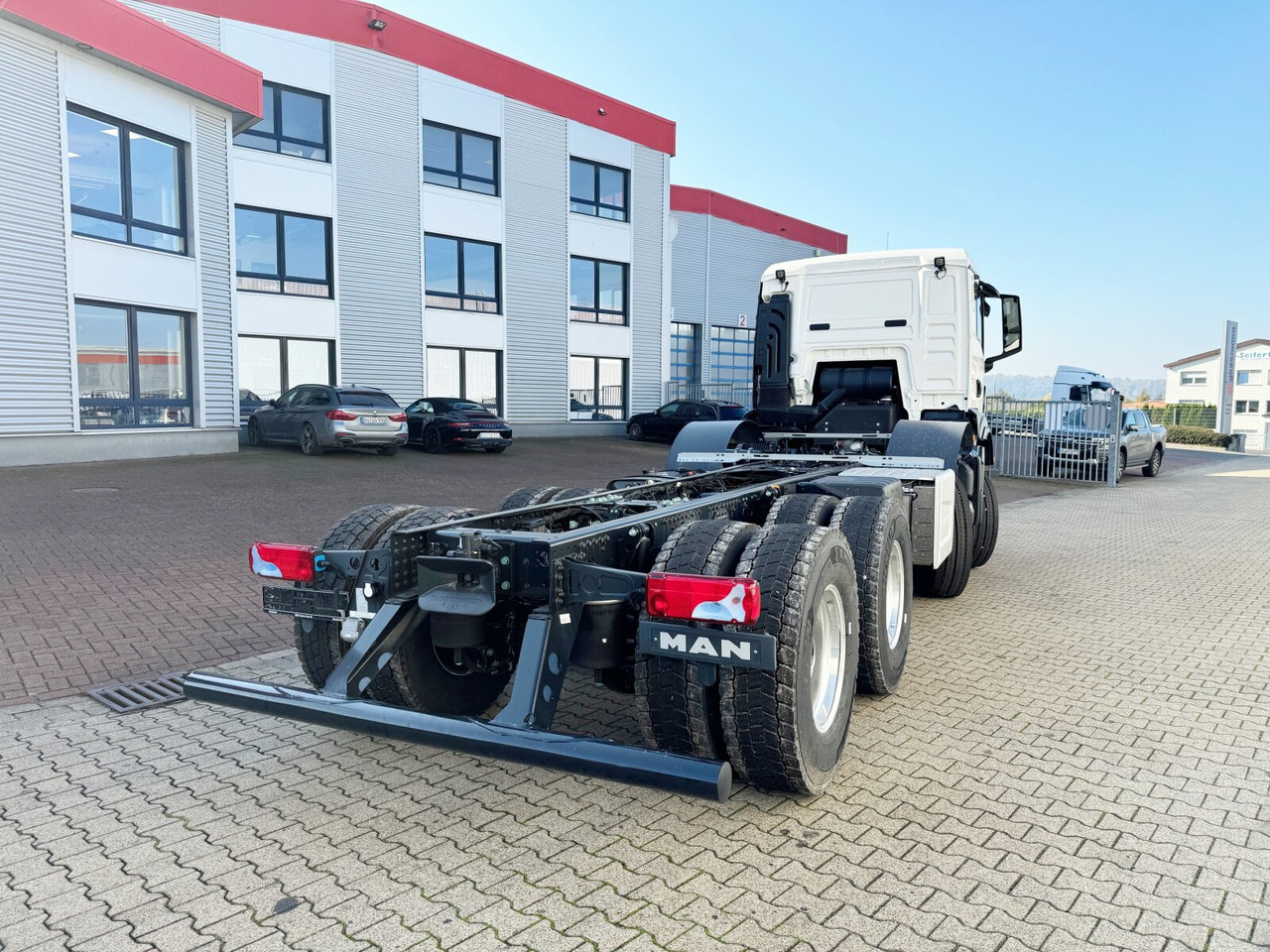 Dúmper nuevo MAN TGS 35.480 8x6H BL CH TGS 35.480 8x6H BL CH, HydroDrive, Navi, Meiller Stahlmulde 18m³: foto 13