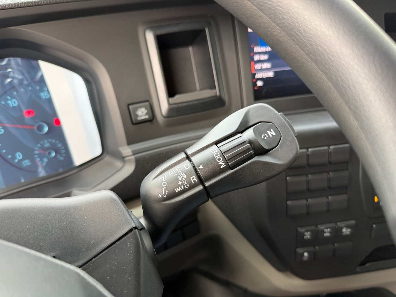 Chasis camión nuevo MAN TGS 41.440 8x4 BB CH TGS 41.440 8x4 BB CH, Retarder, MEHRFACH VORHANDEN!: foto 7 Chasis camión nuevo MAN TGS 41.440 8x4 BB CH TGS 41.440 8x4 BB CH, Retarder, MEHRFACH VORHANDEN!: foto 7