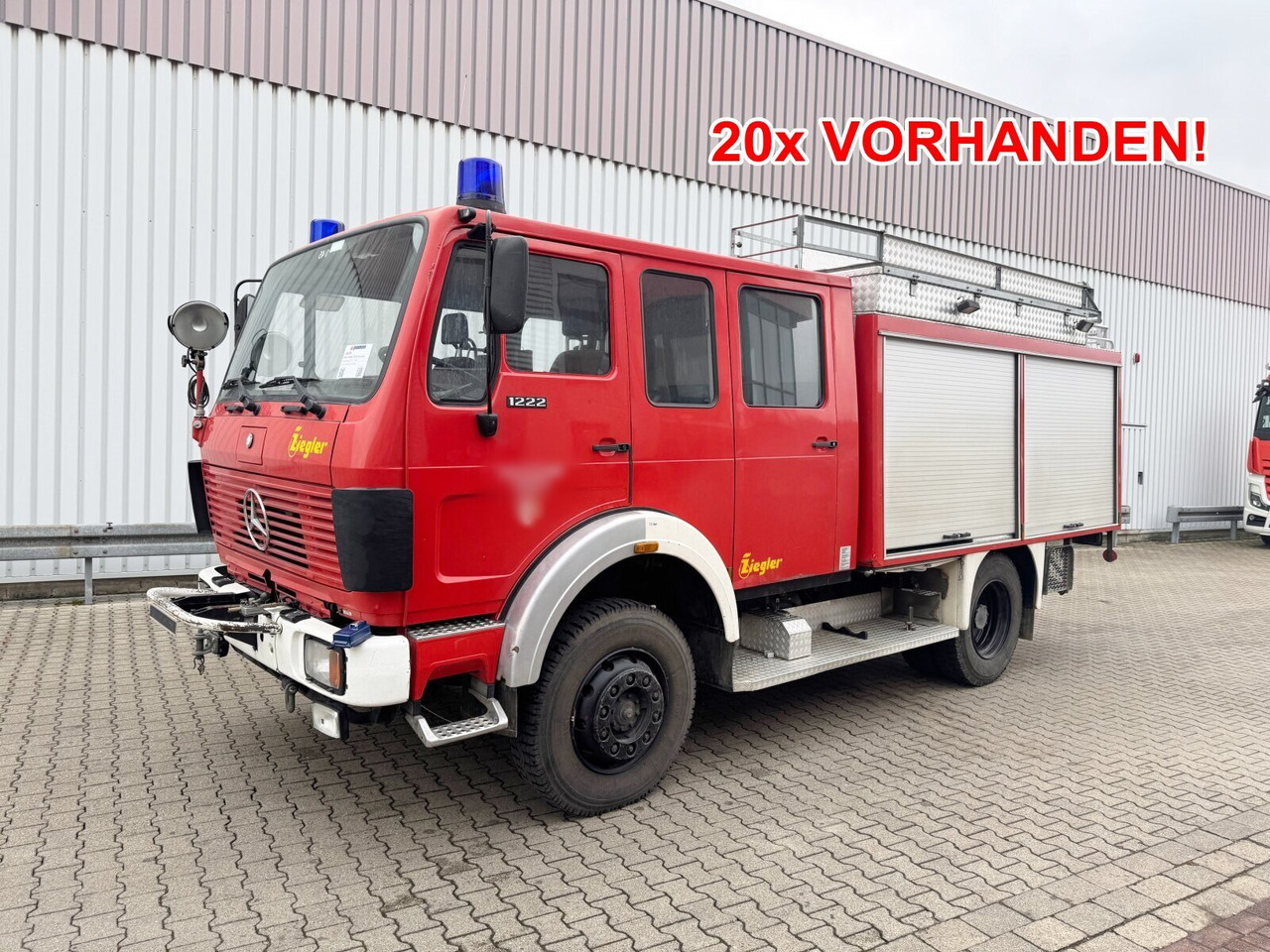 Mercedes-Benz 1222 AF 4x4 Doka 1222 AF 4x4 Doka, LF 16 TS - Camión de bomberos: foto 1 Mercedes-Benz 1222 AF 4x4 Doka 1222 AF 4x4 Doka, LF 16 TS - Camión de bomberos: foto 1